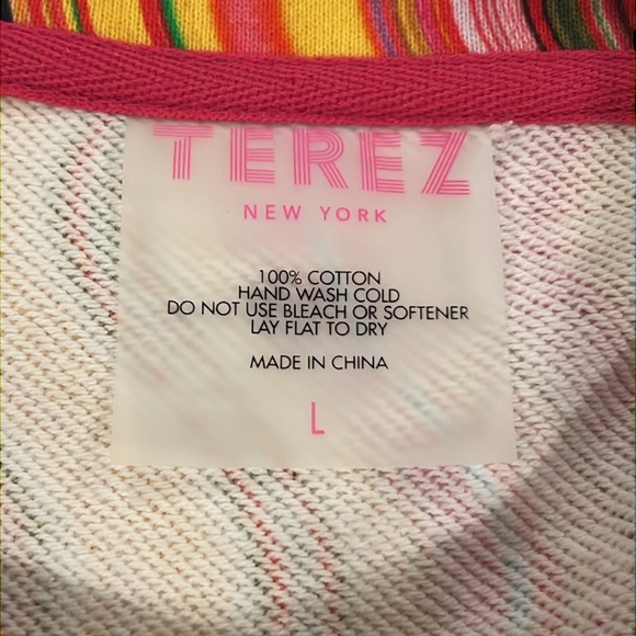 TEREZ Crop Sweatshirt - Picture 6 of 8